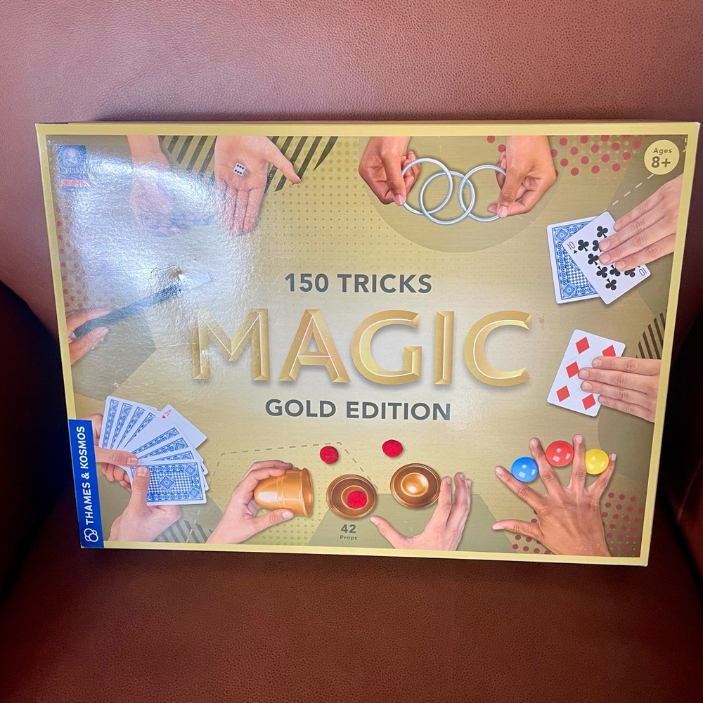 Thames & Kosmos Magic Gold Edition - 150 Tricks (Previously Used)